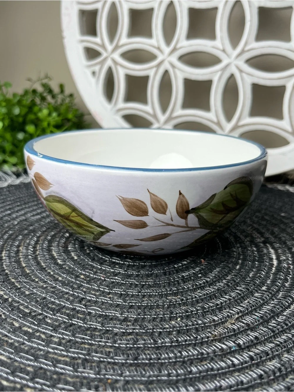 Heritage Mint Black Forest Fruits Vintage Bowl 5.25